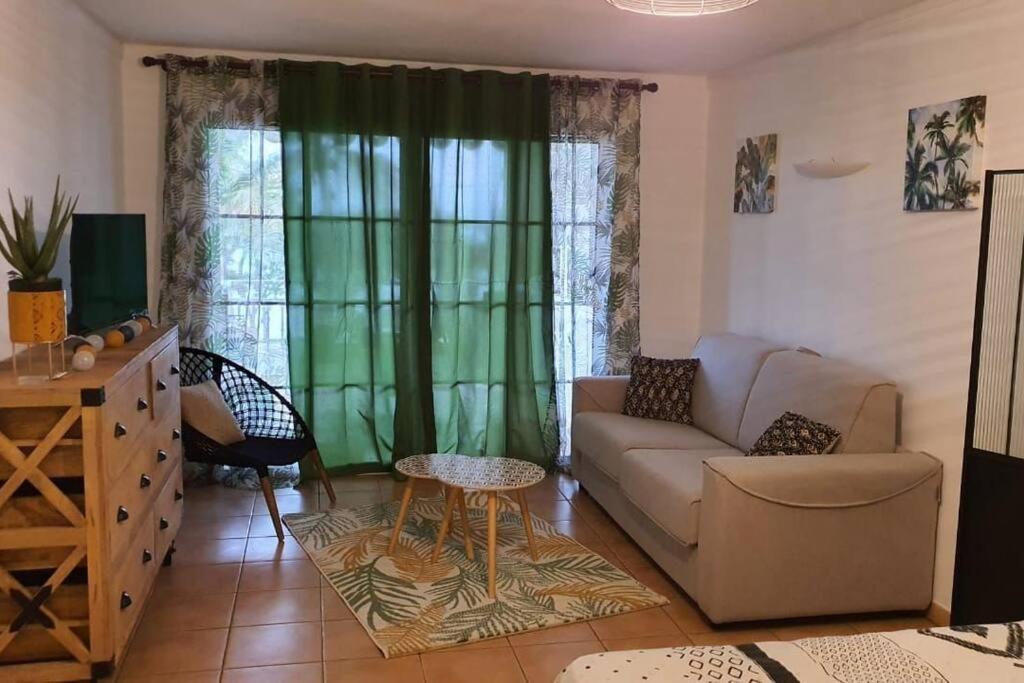 Studio Cosy, Vue Sur Mer Villages Vacances Sainte Anne Cheques Vacances Acceptes المظهر الخارجي الصورة